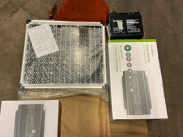 Zonnepaneel set - afbeelding 1 van  4