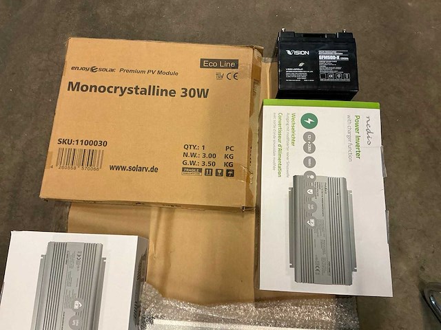 Zonnepaneel set - afbeelding 1 van  4
