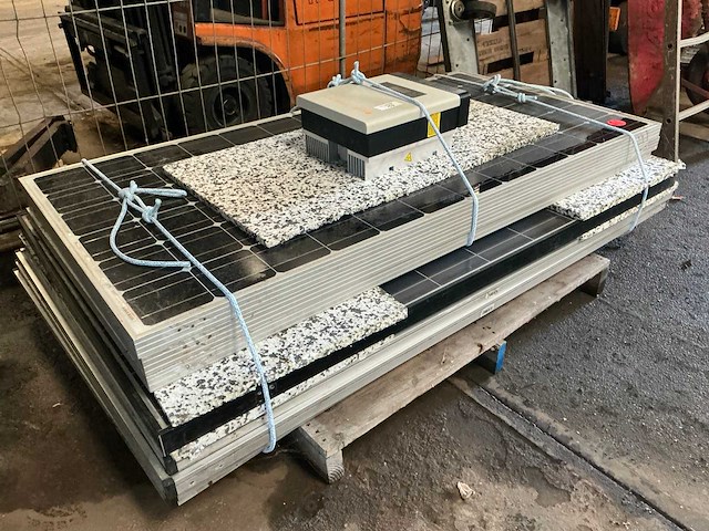 Zonnepaneel set - afbeelding 1 van  5