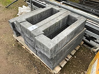 Zonnepaneel steun / houder beton (16x) - afbeelding 3 van  4