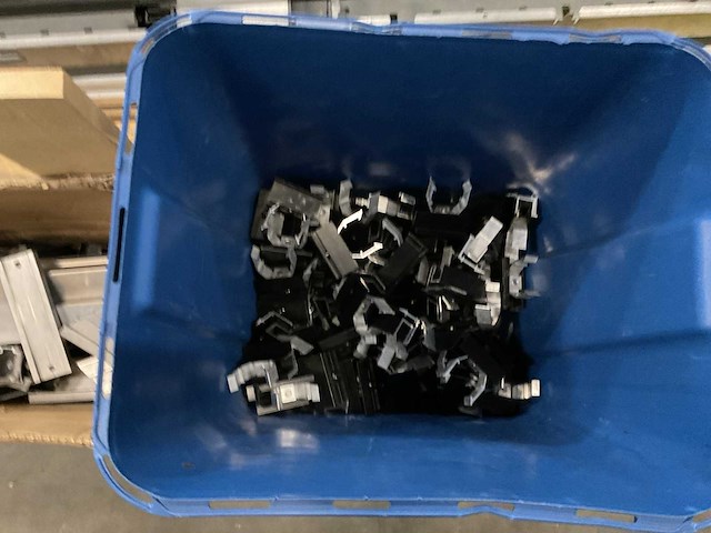 Zonnepaneelhouder + clips - afbeelding 4 van  6