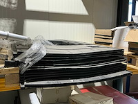 Zonnepanelen en bevestigingsmateriaal - afbeelding 3 van  9