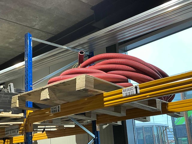 Zonnepanelen en bevestigingsmateriaal - afbeelding 6 van  9