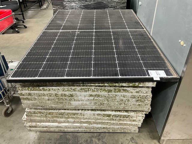 Zonnepanelen - afbeelding 1 van  2