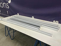 Zonwering (8x) - afbeelding 1 van  4