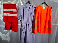 Zorgmedewerker uniform professioneel - afbeelding 3 van  6