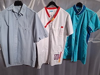 Zorgmedewerker uniform professioneel - afbeelding 5 van  6