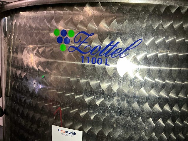 Zottel vergistingtank 1100liter (2x) - afbeelding 2 van  7