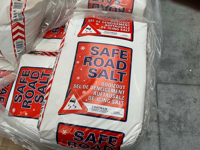 Zoutman safe road salt 425kg strooizout - afbeelding 4 van  4