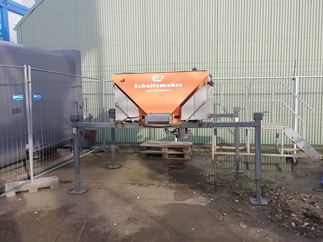Zoutstrooier 1.1m³, schuitemaker | epoke, s2400 esr, 2015 - afbeelding 9 van  15