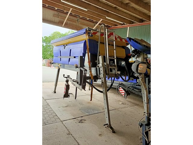 Zoutstrooier 4.0 m³, nido, stratos b40-36 pesn-490, 2017 - afbeelding 7 van  14