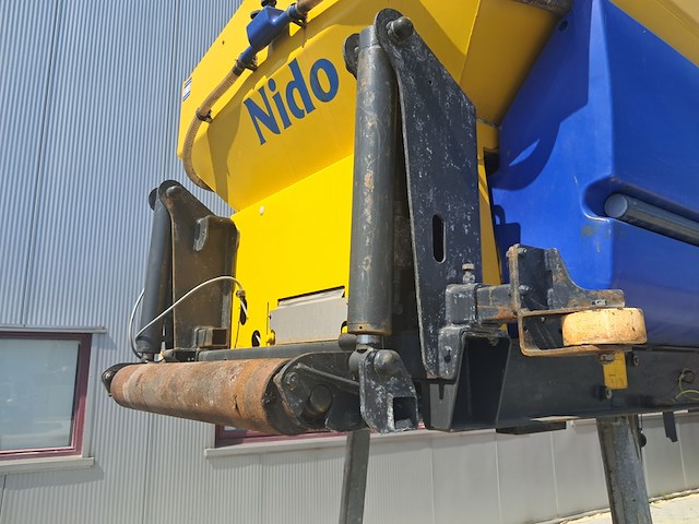 Zoutstrooier 6.0m³, nido - schmidt, stratos b60-42 pcln-700, 2008 - afbeelding 17 van  40
