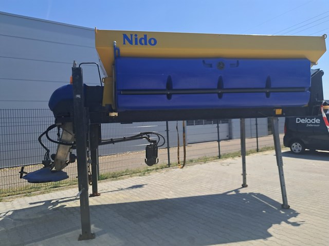 Zoutstrooier 7m³, nido - schmidt, stratos b70-42 pcln660, 2007 - afbeelding 28 van  44