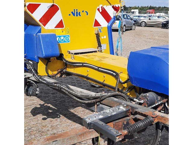 Zoutstrooier, nido, stratos b11k-27 pcln-350, cd-orm-3280, 2008 - afbeelding 15 van  16