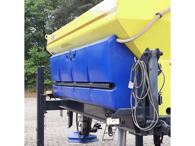 Zoutstrooier, nido, stratos b70-42 pcln-700, cd-orm-2240, 2013 - afbeelding 3 van  23