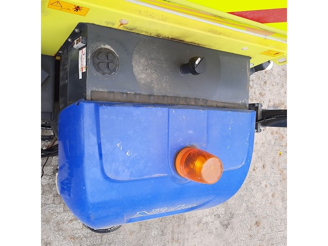 Zoutstrooier, nido, stratos b90-42 pcln-700, cd-orm-2216, 2013 - afbeelding 19 van  22