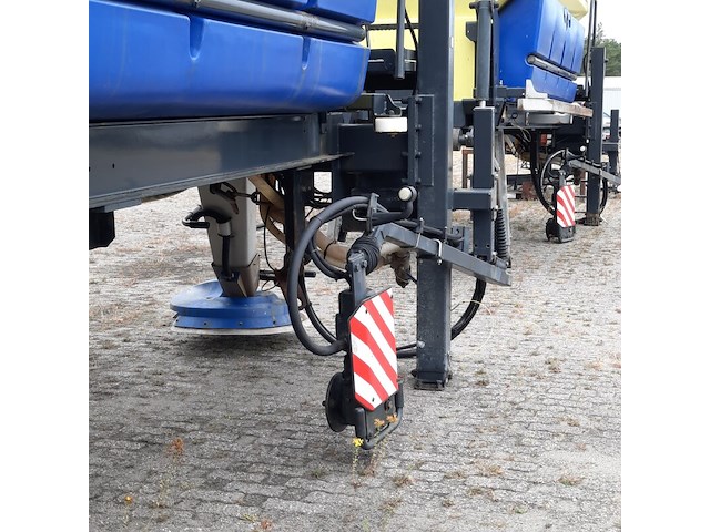Zoutstrooier, nido, stratos b90-42 pcln-700, cd-orm-2220, 2013 - afbeelding 9 van  20