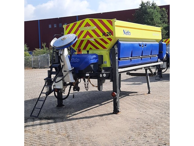 Zoutstrooier, nido, stratos b90-42 pcln-700, cd-orm-2267, 2013 - afbeelding 16 van  17