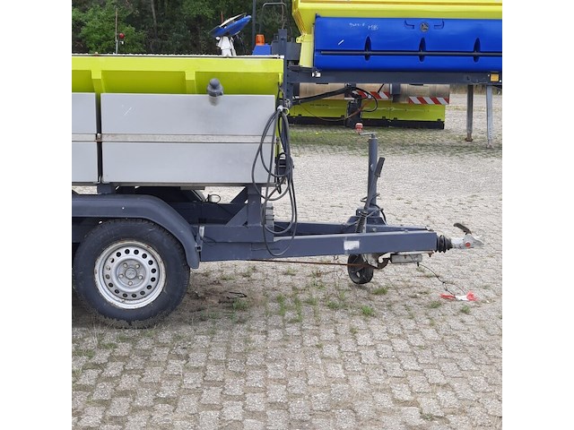 Zoutstrooier op aanhanger, schuitemaker, s2400 tsr, cd-orm-2249, 2013 - afbeelding 27 van  32