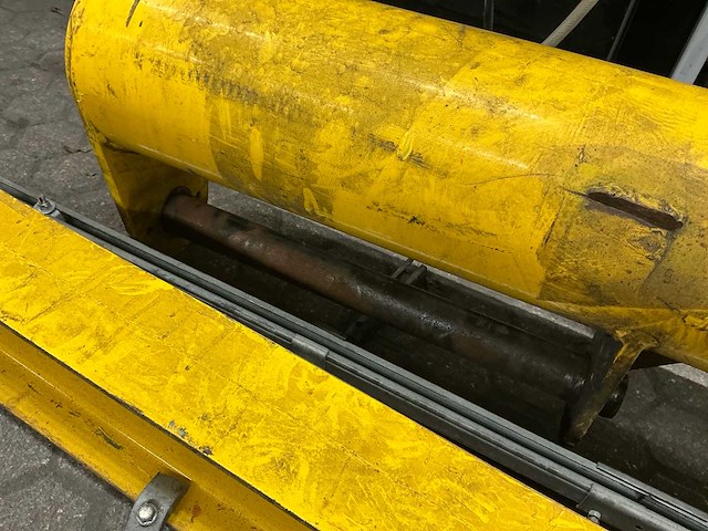 Zpmc europe - 2011 - zwenkkraan - afbeelding 11 van  11