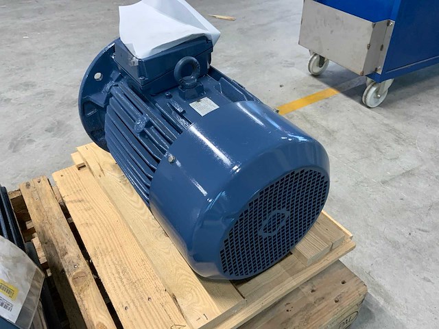 Zse elektromotor (2x) - afbeelding 4 van  7