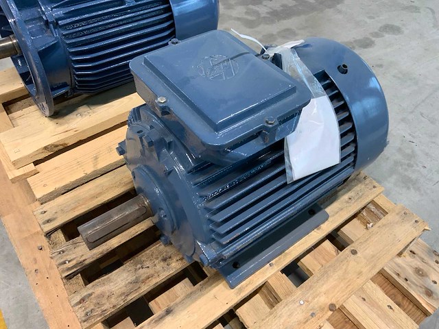Zse elektromotor (2x) - afbeelding 5 van  7