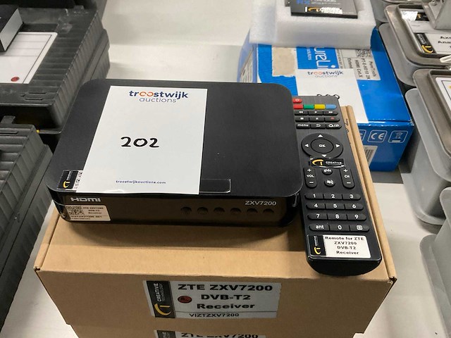 Zte zxv7200 ontvanger (2x) - afbeelding 1 van  2