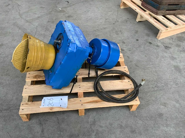 Zuidberg ford tw 30-s pto - afbeelding 1 van  8