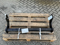 Zuidberg koppelframe voor frontgewicht - afbeelding 1 van  5