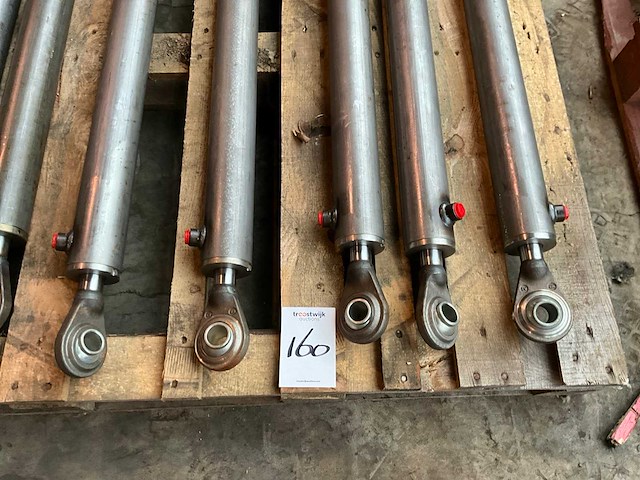 Zuigarm hydrauliek cilinder (8x) - afbeelding 2 van  5