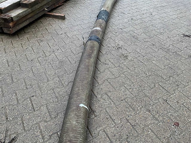 Zuigslang met zuigkorf - afbeelding 4 van  8