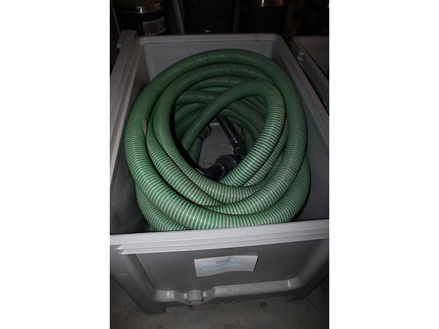 Zuigwagenslang in accubox, doorsnede 80 mm, incl. koppelingen. excl. box. - afbeelding 2 van  2