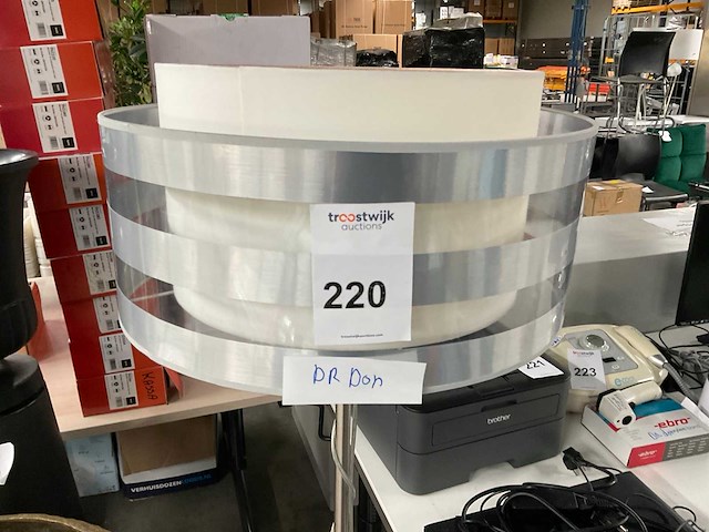 Zuil, plantenbak en lamp (3x) - afbeelding 6 van  8