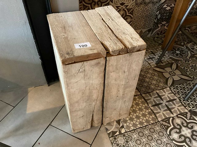 Zuil (steigerhout) - afbeelding 1 van  1