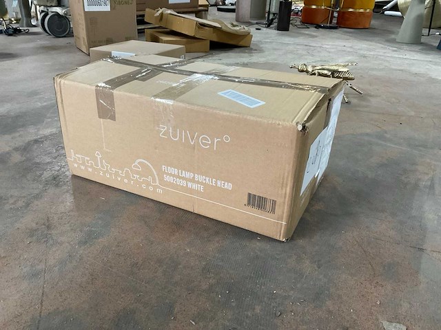 Zuiver buckle head vloerlamp - afbeelding 6 van  6