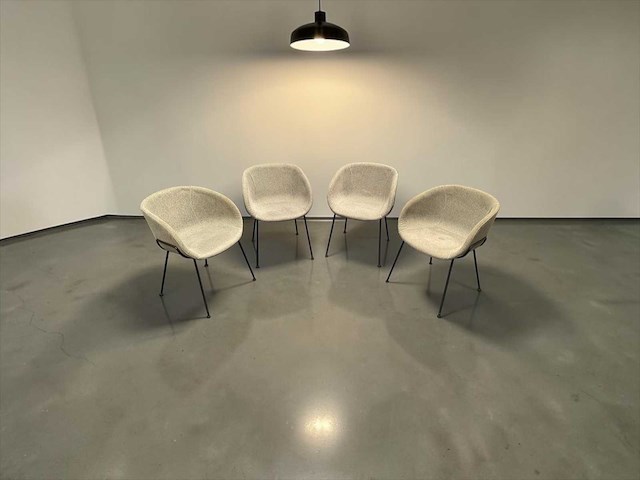 Zuiver feston eetkamer stoelen stof grijs (4x) - afbeelding 1 van  6