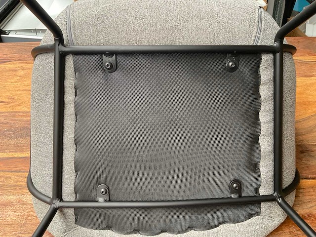 Zuiver feston eetkamer stoelen stof grijs (4x) - afbeelding 4 van  5