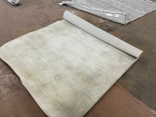 Zuiver lignes vloerkleed - afbeelding 1 van  2