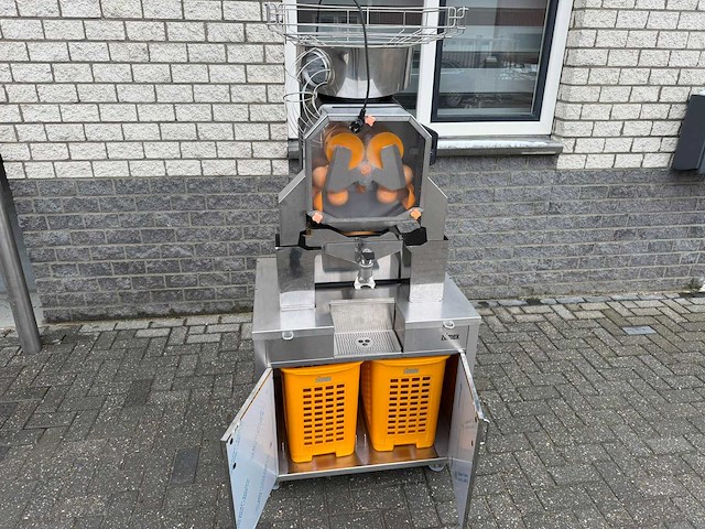 Zumex - 2019 - speed s+ plus - sinaasappelpers - afbeelding 2 van  7