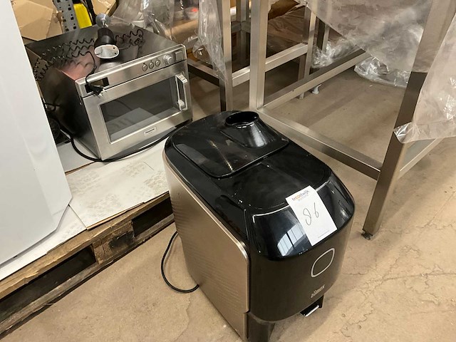 Zumex en panasonic sinaasappel pers en magnetron - afbeelding 1 van  15