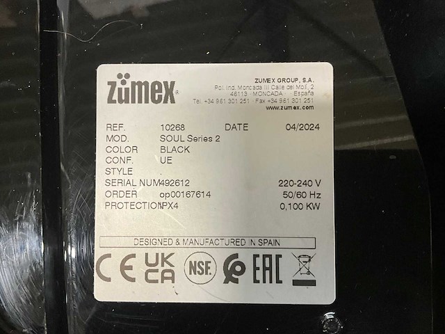 Zumex en panasonic sinaasappel pers en magnetron - afbeelding 12 van  15