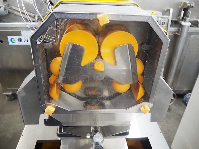 Zumex group s.a. - afbeelding 13 van  15