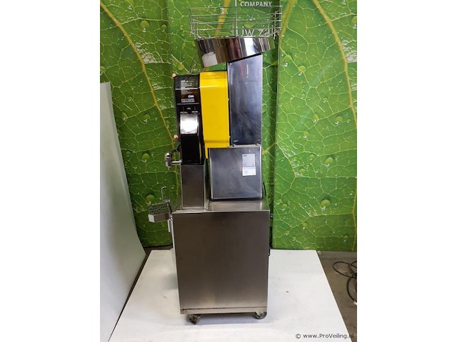 Zumex sapcentrifuge speed self-service - afbeelding 9 van  16