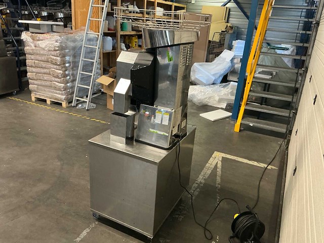 Zumex speed s+plus 08824 sinaasappel pers - afbeelding 11 van  17