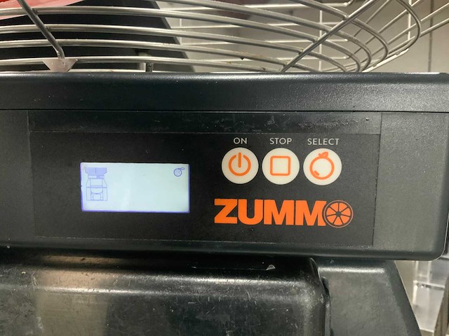 Zummo z40a sinaasappelpersmachine - 2024 - afbeelding 10 van  11