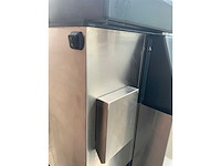 Zummo z40a sinaasappelpersmachine - 2024 - afbeelding 10 van  10
