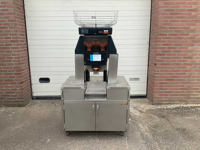 Zummo z40a sinaasappelpersmachine - 2025 - afbeelding 4 van  11