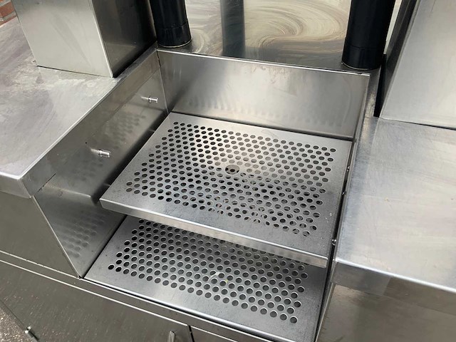 Zummo z40a sinaasappelpersmachine - 2025 - afbeelding 8 van  11