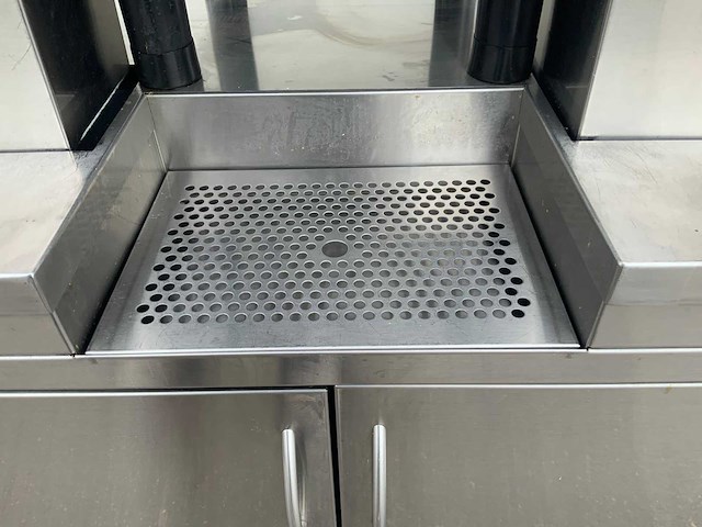Zummo z40a sinaasappelpersmachine - flessenrek - 2025 - afbeelding 12 van  14