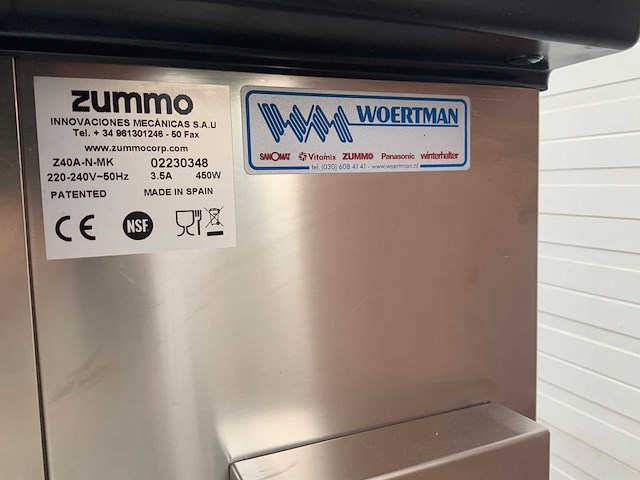 Zummo z40a sinaasappelpersmachine - flessenrek - 2025 - afbeelding 9 van  14